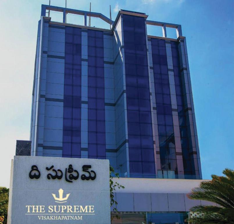 Hotel Supreme Visakhapatnam Buitenkant foto